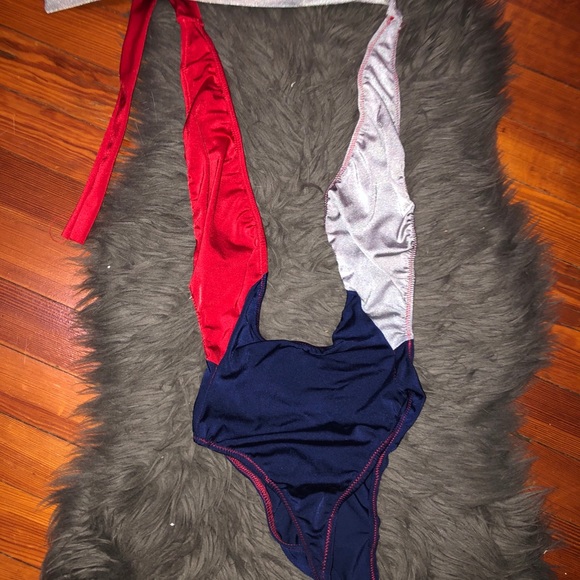 One piece bikini - Picture 5 of 5